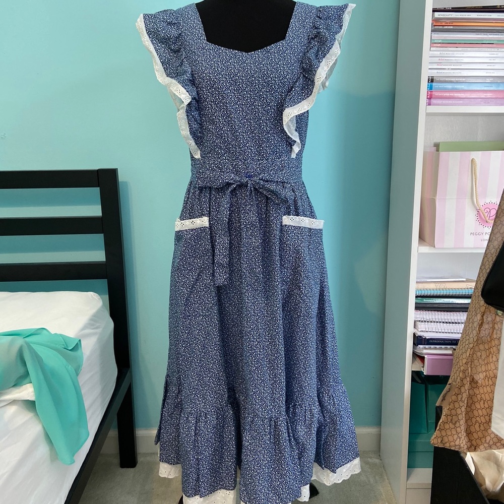 Vintage 1970s floral prairie dress pockets blue and white lace gunne sax style - Picture 3 of 6
